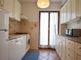 Spacious Rovinj Apartment With Balcony and Sea View