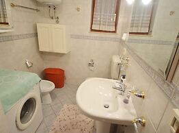 Spacious Rovinj Apartment With Balcony and Sea View