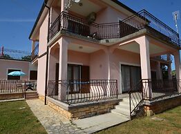 Green and Lush Apartments With Terrace