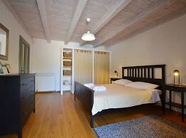 Majestic Rustical Kanfanar Villa With Pool