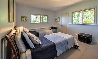 MapleRidge House: A BnB For All Seasons!