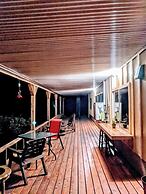 MapleRidge House: A BnB For All Seasons!