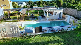 PV 18 at Pazuri Holidays