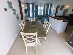 PV 18 at Pazuri Holidays