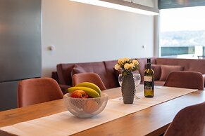 Exquisite and Stylish Apartment Trogir