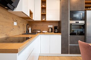 Exquisite and Stylish Apartment Trogir