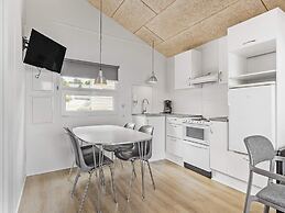 6 Person Holiday Park Home in Faaborg