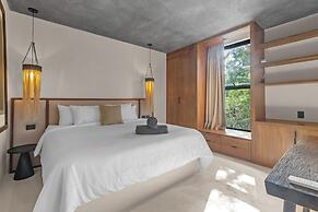 Casa Luna Twin VIP Luxury 2 Pools & Concierge