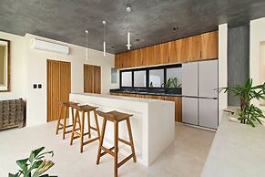 Casa Luna Twin VIP Luxury 2 Pools & Concierge