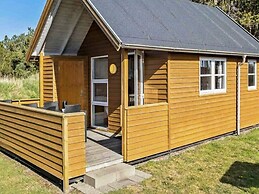 6 Person Holiday Park Home in Skagen