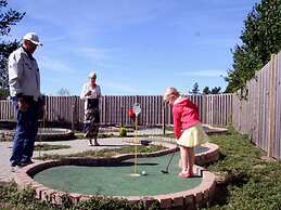 6 Person Holiday Park Home in Skagen