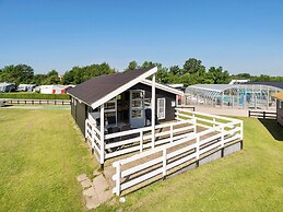 6 Person Holiday Park Home in Holbaek