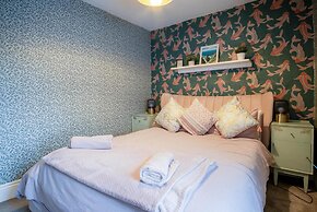 Lobster Cottage - 3 Bedroom Cottage - Tenby