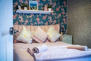 Lobster Cottage - 3 Bedroom Cottage - Tenby