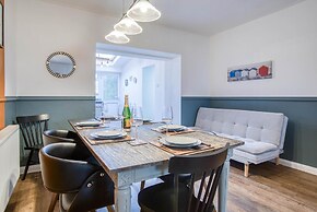 Lobster Cottage - 3 Bedroom Cottage - Tenby