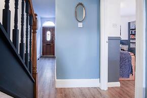 Lobster Cottage - 3 Bedroom Cottage - Tenby