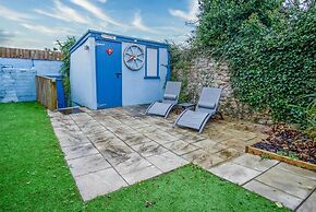 Lobster Cottage - 3 Bedroom Cottage - Tenby