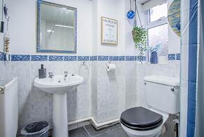 Lobster Cottage - 3 Bedroom Cottage - Tenby