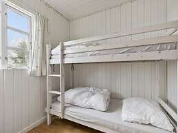 6 Person Holiday Park Home in Vipperod