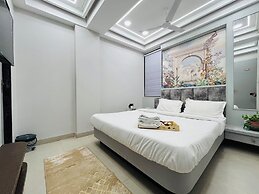 Hotel Padmawati Palace