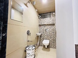 Hotel Padmawati Palace