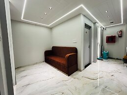 Hotel Padmawati Palace