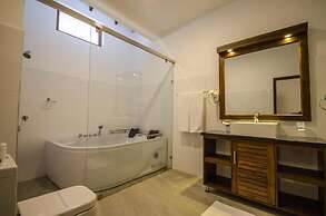 Okwin Resort