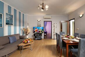 Seaview House Apartments