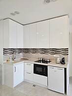 King David Equipped Luxury Two Bedroom26