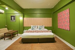 GO INN The Grand Palace