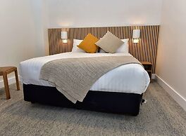 Lufra Beachside Hotel