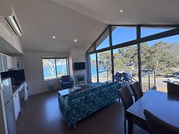 Lufra Beachside Hotel