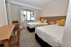 Lufra Beachside Hotel