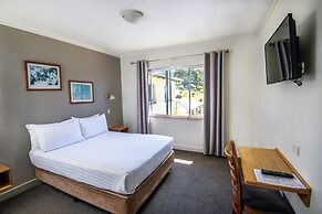 Lufra Beachside Hotel