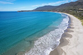 Lufra Beachside Hotel