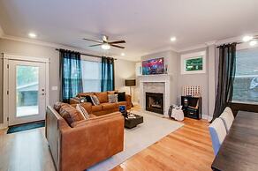 Booking Fast 12 Beds-large Yard