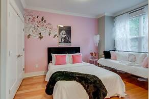 Booking Fast 12 Beds-large Yard