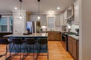 Booking Fast 12 Beds-large Yard