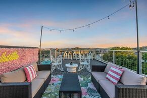 Dolly s Big House - 18 Beds Skydeck Views