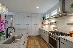 Dolly s Big House - 18 Beds Skydeck Views