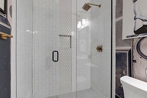 Dolly s Big House - 18 Beds Skydeck Views