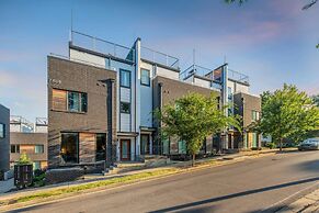 Dolly s Big House - 18 Beds Skydeck Views