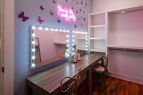 Dolly s Big House - 18 Beds Skydeck Views