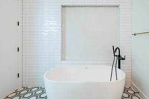 Dolly s Big House - 18 Beds Skydeck Views