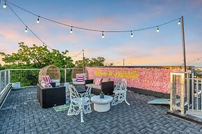 Dolly s Big House - 18 Beds Skydeck Views