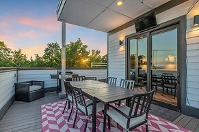 Dolly s Big House - 18 Beds Skydeck Views