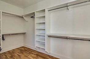 Dolly s Big House - 18 Beds Skydeck Views