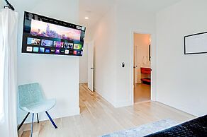 Close to the Gulch - Book Today