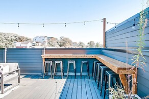 Close to the Gulch - Book Today