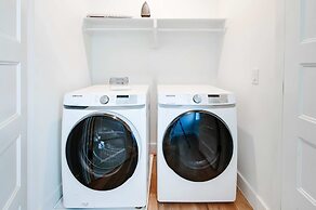 Close to the Gulch - Book Today